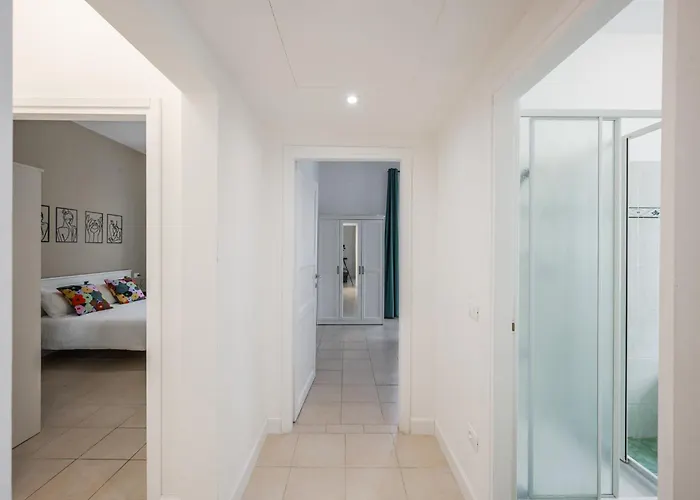 Teresa Tra Ferrari E Lambrusco Appartement *